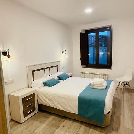 Apartamentos Rurales La Plaza 2 Duruelo de la Sierra Exterior foto